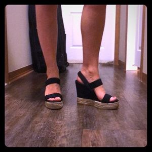 Black Tory Burch wedges